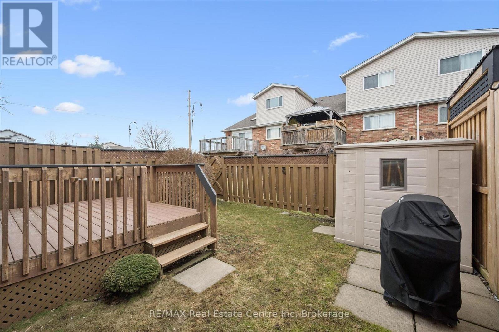 33 Thornton Street, Guelph (Grange Road), Ontario  N1E 7B1 - Photo 17 - X12926078