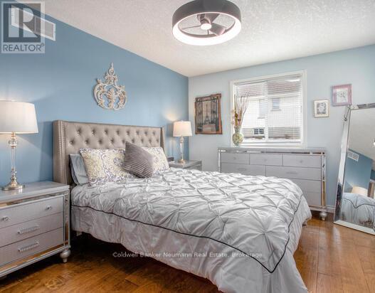 49 Torrance Lane, Centre Wellington, Ontario  N0B 1J0 - Photo 11 - X12926094