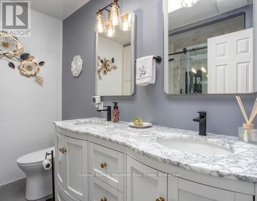 49 Torrance Lane, Centre Wellington, Ontario  N0B 1J0 - Photo 14 - X12926094