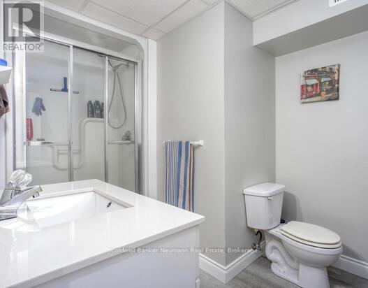 49 Torrance Lane, Centre Wellington, Ontario  N0B 1J0 - Photo 22 - X12926094