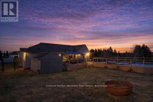 49 Torrance Lane, Centre Wellington, Ontario  N0B 1J0 - Photo 36 - X12926094