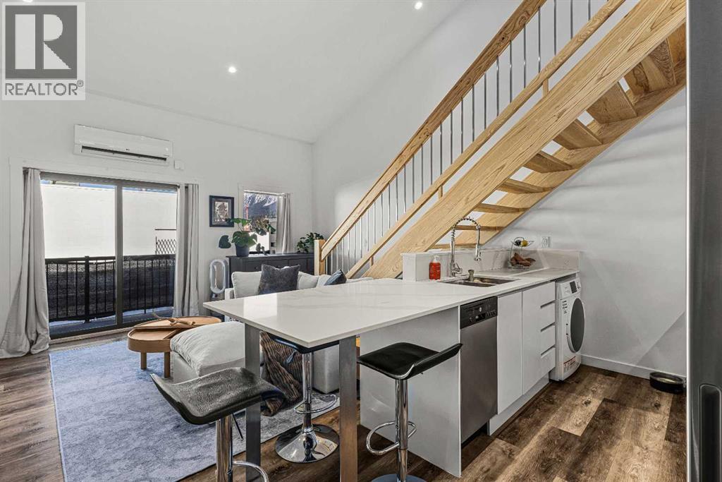 212b, 1 Industrial Place, Canmore, Alberta  T1W 1Y1 - Photo 3 - A2280971