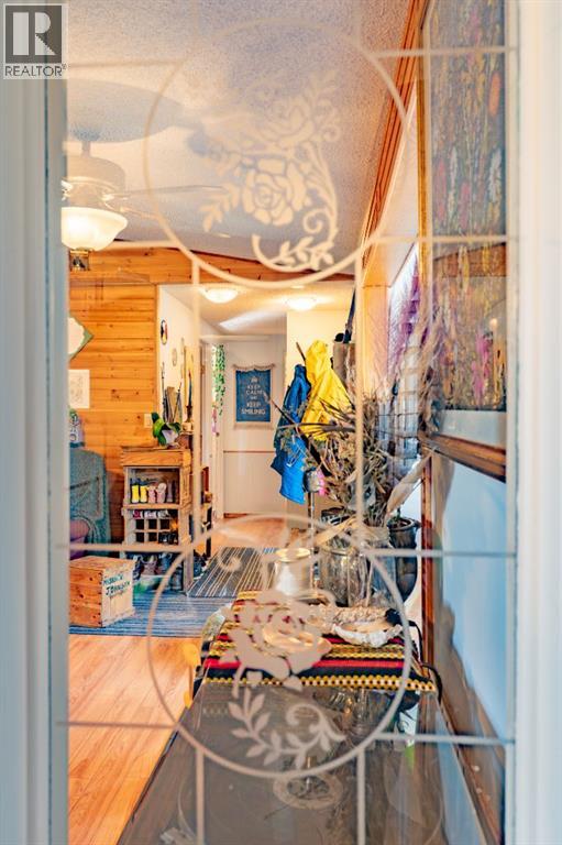 257 Leonard Street, Seven Persons, Alberta  T0K 1Z0 - Photo 14 - A2296091