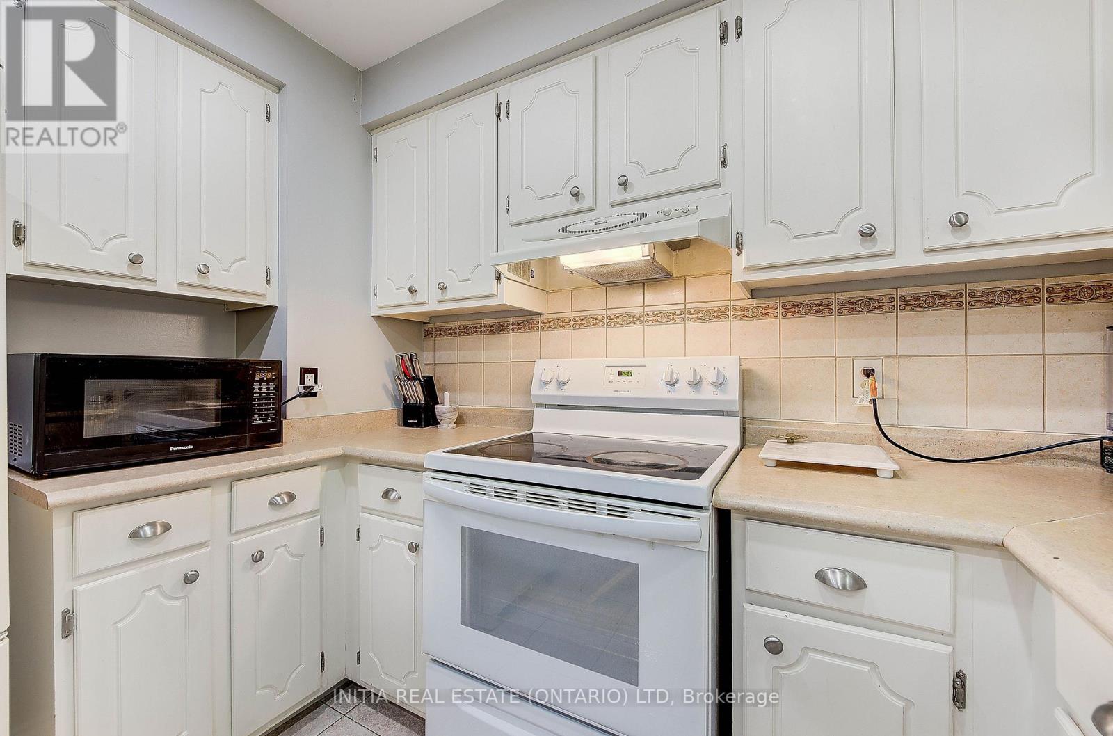 296 Castlegrove Boulevard, London North, Ontario  N6G 3T5 - Photo 17 - X12925902