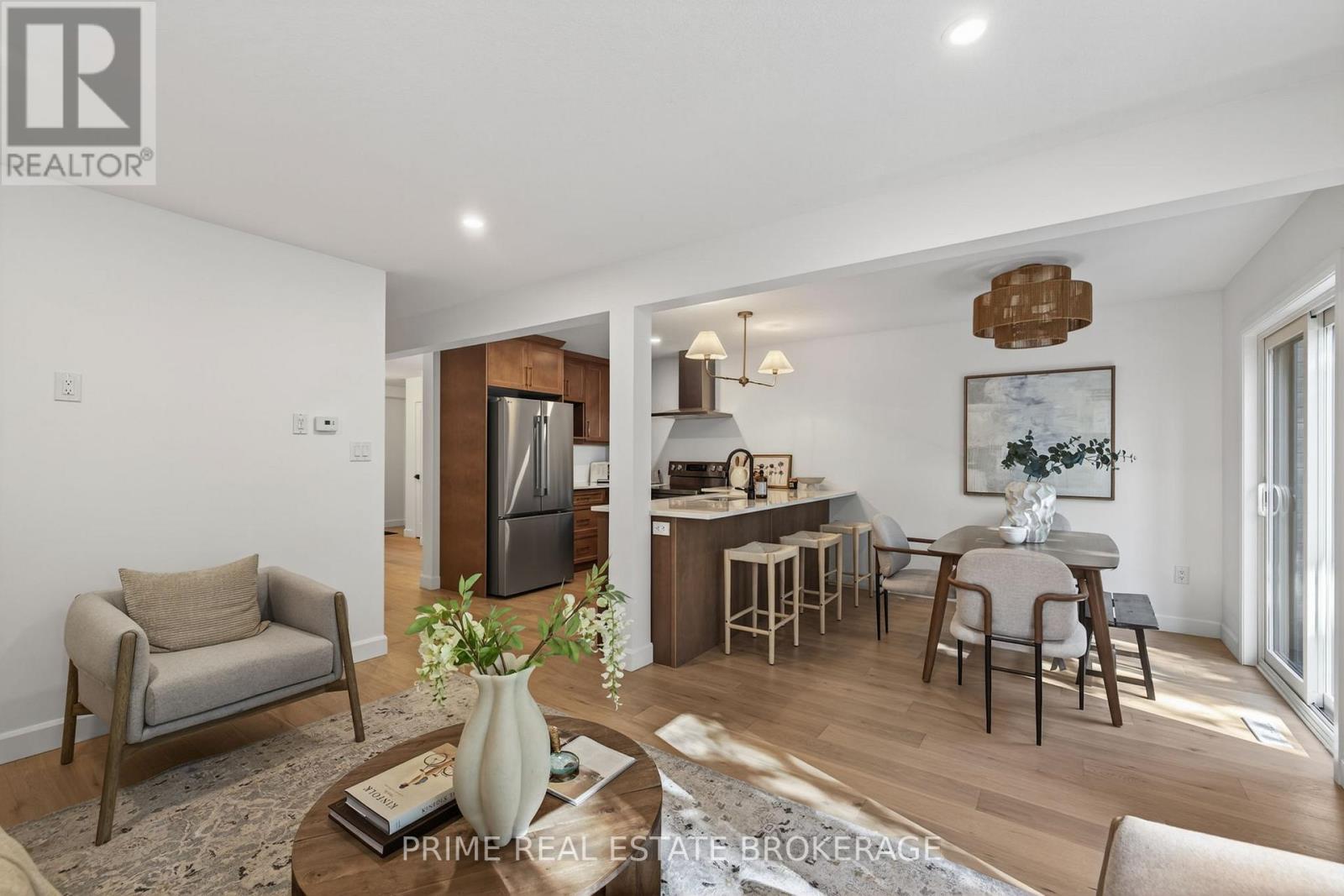 8 - 177 Chestnut Street, Lucan Biddulph, Ontario  N0M 2J0 - Photo 13 - X12926092