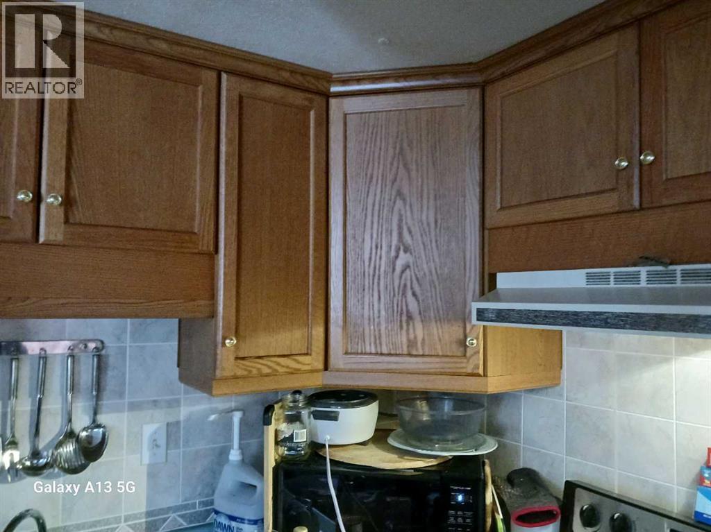 120, 6834 59 Avenue, Red Deer, Alberta  T4P 1C9 - Photo 7 - A2296362