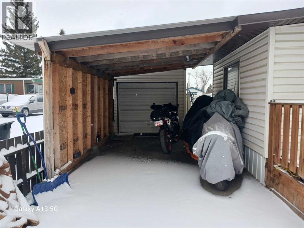 120, 6834 59 Avenue, Red Deer, Alberta  T4P 1C9 - Photo 2 - A2296362