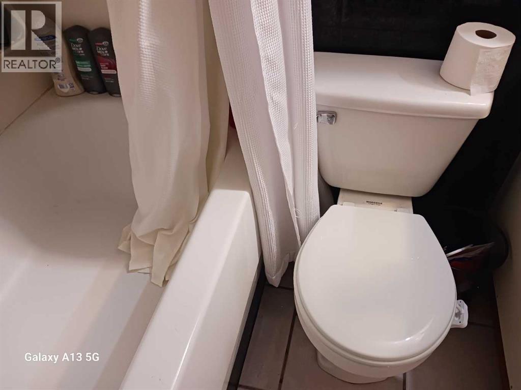 120, 6834 59 Avenue, Red Deer, Alberta  T4P 1C9 - Photo 17 - A2296362