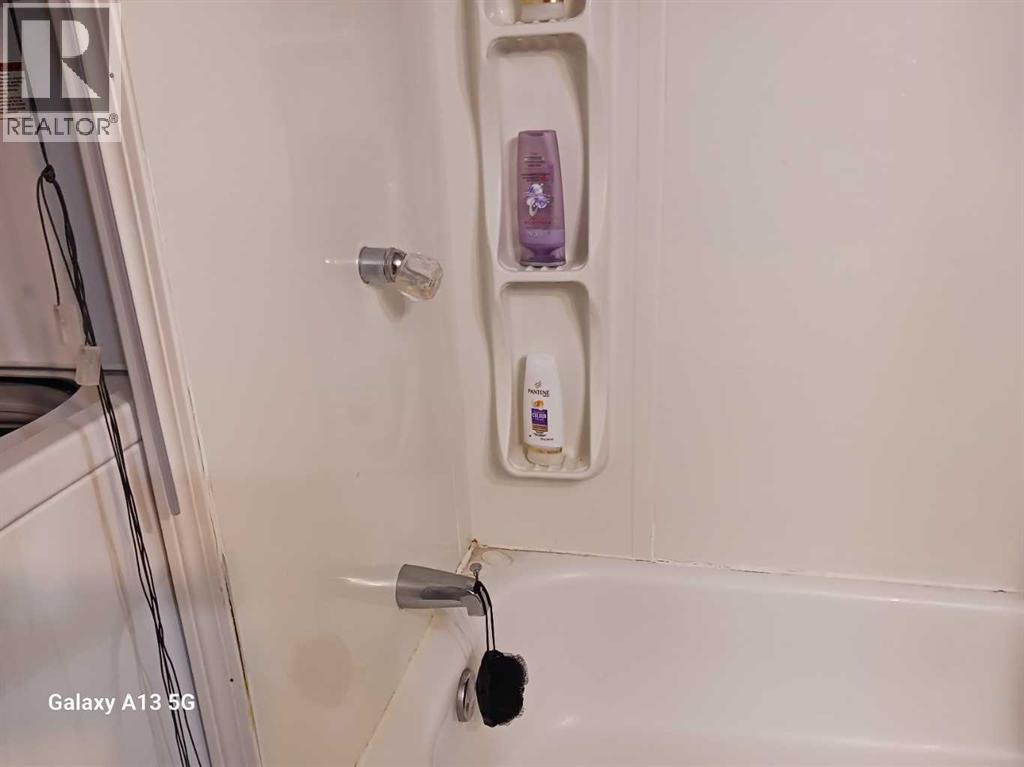 120, 6834 59 Avenue, Red Deer, Alberta  T4P 1C9 - Photo 18 - A2296362