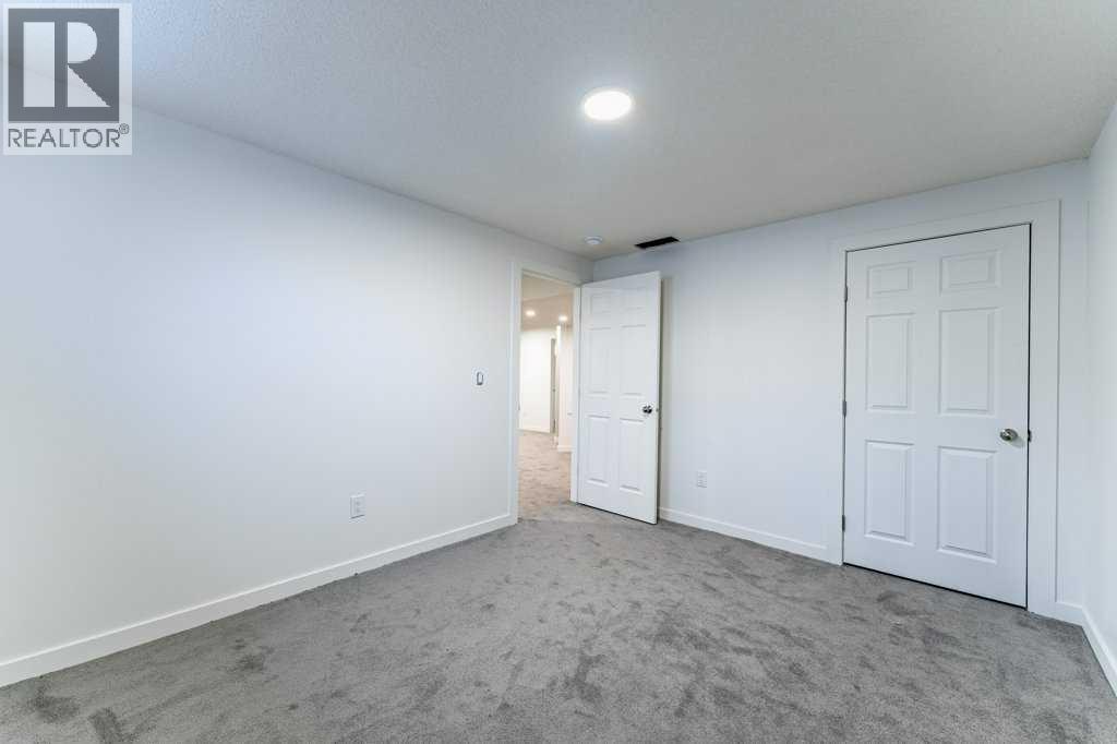 3606 Douglas Woods Heights SE, Calgary, Alberta  T2Z 2G4 - Photo 24 - A2291103
