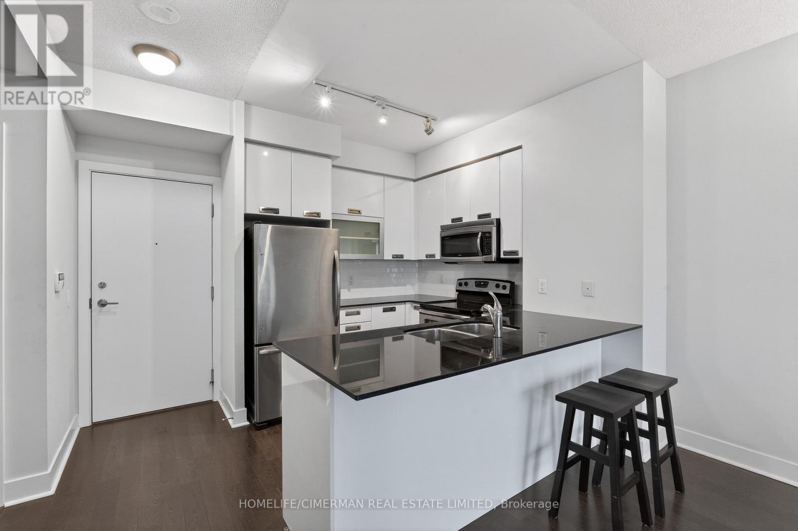 601 - 90 Stadium Road, Toronto, Ontario  M5V 3W5 - Photo 10 - C12925882