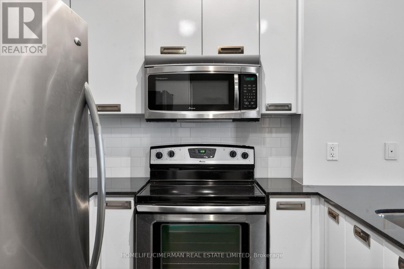 601 - 90 Stadium Road, Toronto, Ontario  M5V 3W5 - Photo 13 - C12925882