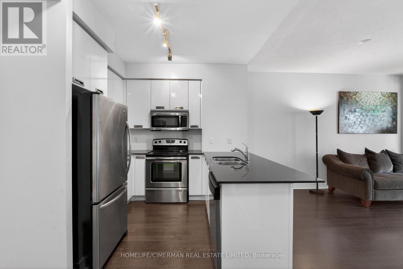 601 - 90 Stadium Road, Toronto, Ontario  M5V 3W5 - Photo 14 - C12925882