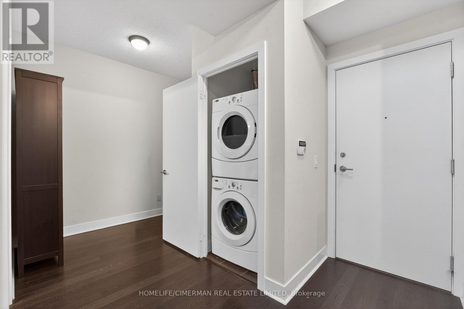 601 - 90 Stadium Road, Toronto, Ontario  M5V 3W5 - Photo 17 - C12925882