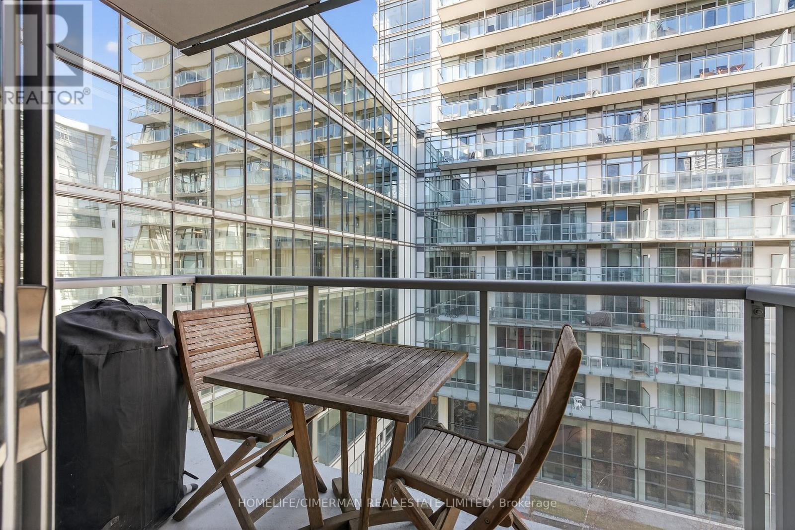 601 - 90 Stadium Road, Toronto, Ontario  M5V 3W5 - Photo 25 - C12925882