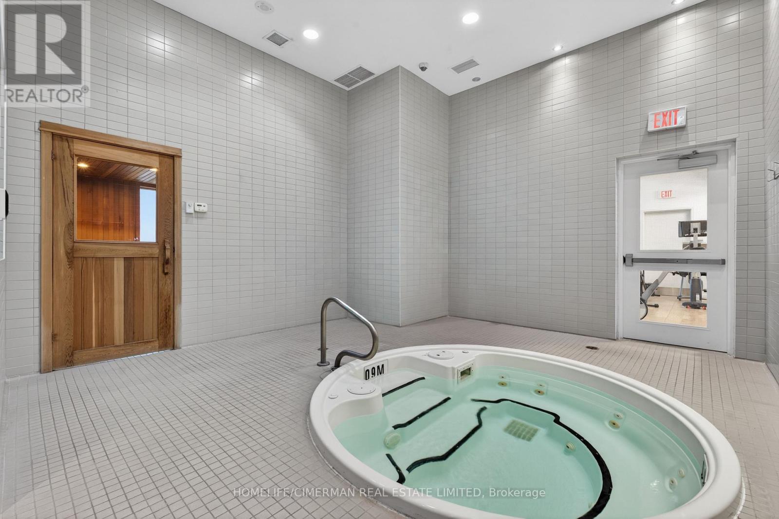 601 - 90 Stadium Road, Toronto, Ontario  M5V 3W5 - Photo 33 - C12925882