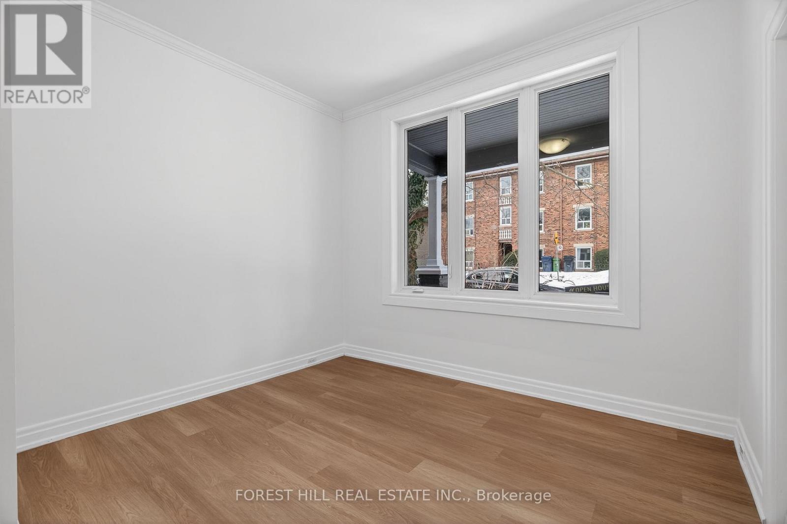 7 Ellsworth Avenue, Toronto, Ontario  M6G 2K4 - Photo 16 - C12925954