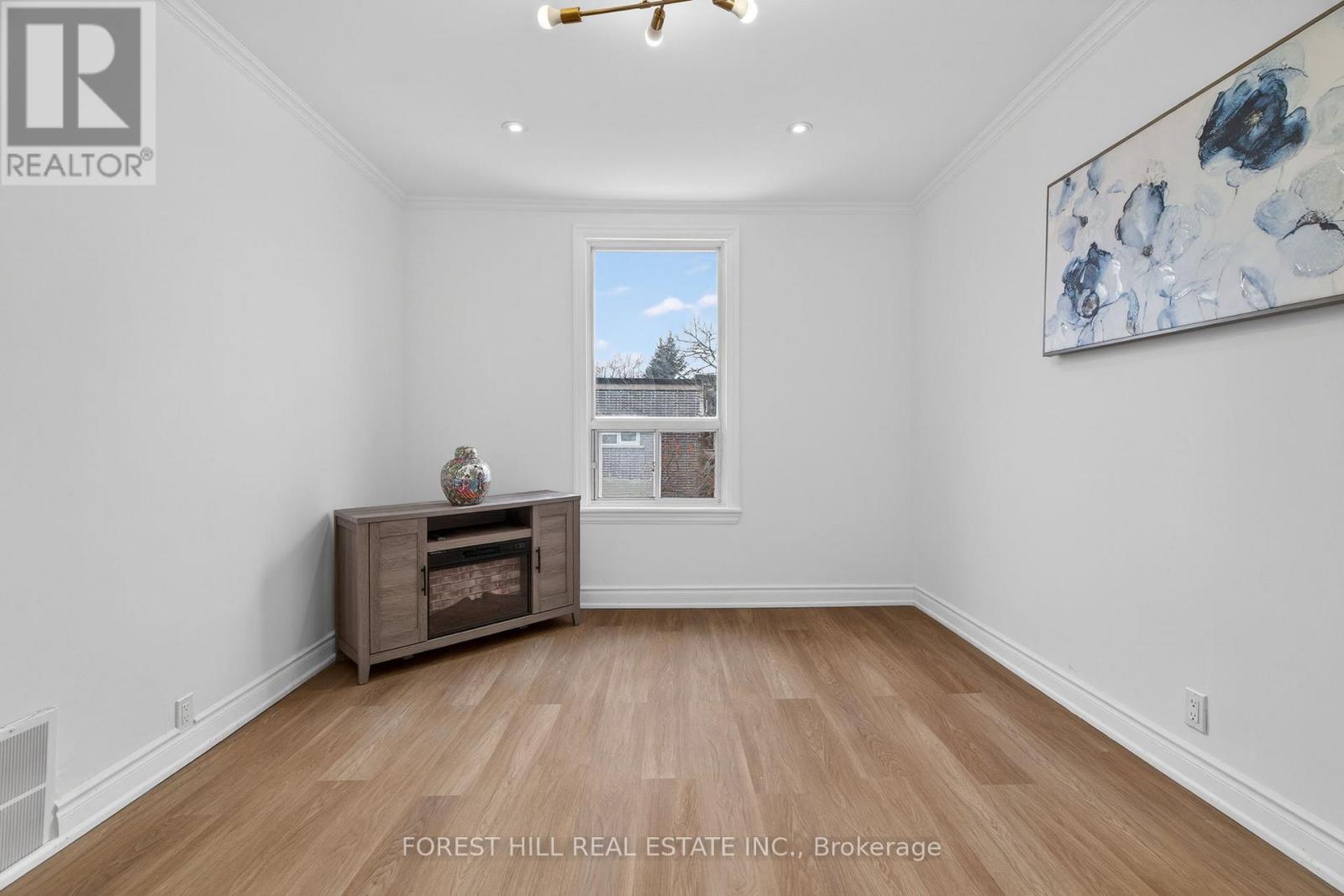 7 Ellsworth Avenue, Toronto, Ontario  M6G 2K4 - Photo 29 - C12925954