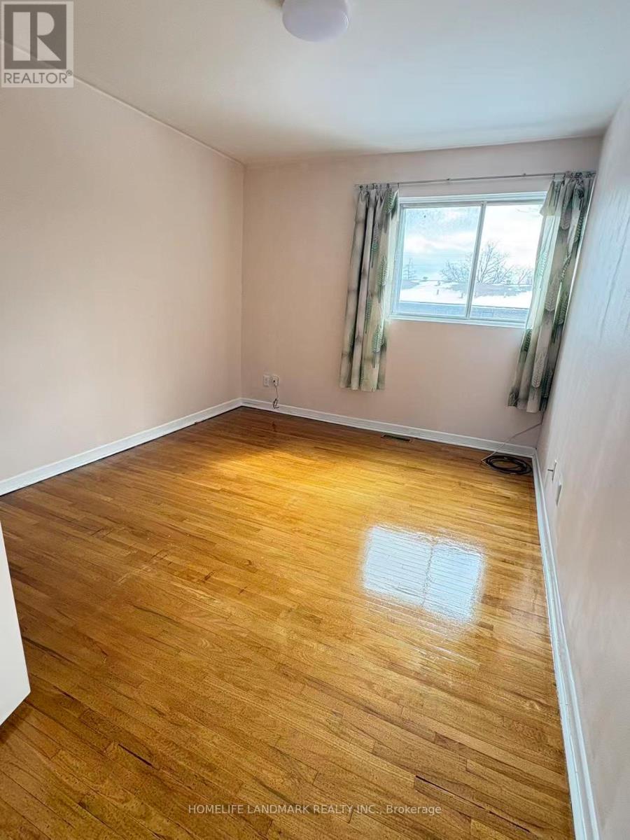 14 - 86 Castlebury Crescent, Toronto (Bayview Woods-Steeles), Ontario  M2H 1W8 - Photo 7 - C12925964