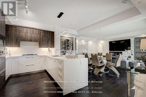 401 - 3 Southvale Drive, Toronto (Leaside), Ontario  M4G 1G1 - Photo 13 - C12925972