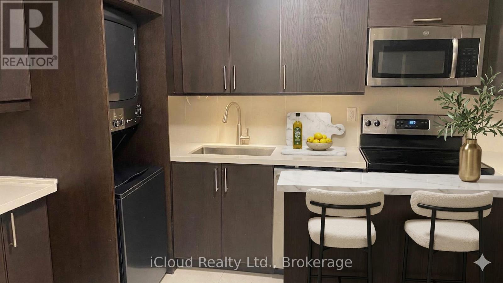 2907 - 10 Tangreen Court, Toronto, Ontario M2M 4B9 - Photo 2 - C12925982