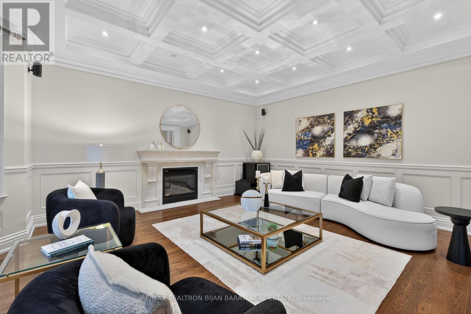 274 Greenfield Avenue, Toronto, Ontario  M2N 3E5 - Photo 3 - C12926064