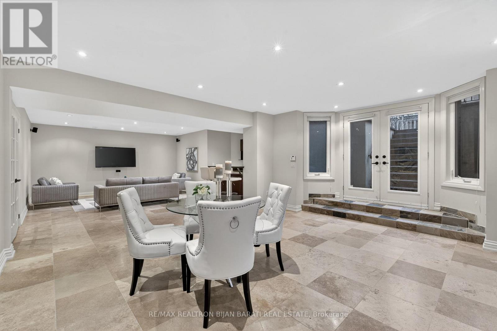 274 Greenfield Avenue, Toronto, Ontario  M2N 3E5 - Photo 47 - C12926064