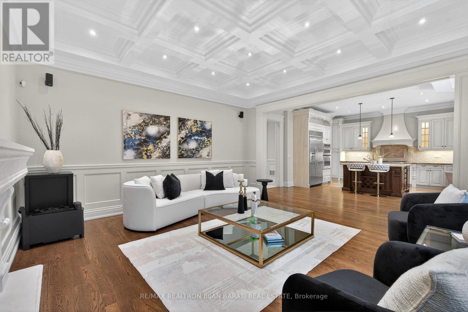 274 Greenfield Avenue, Toronto, Ontario  M2N 3E5 - Photo 5 - C12926064