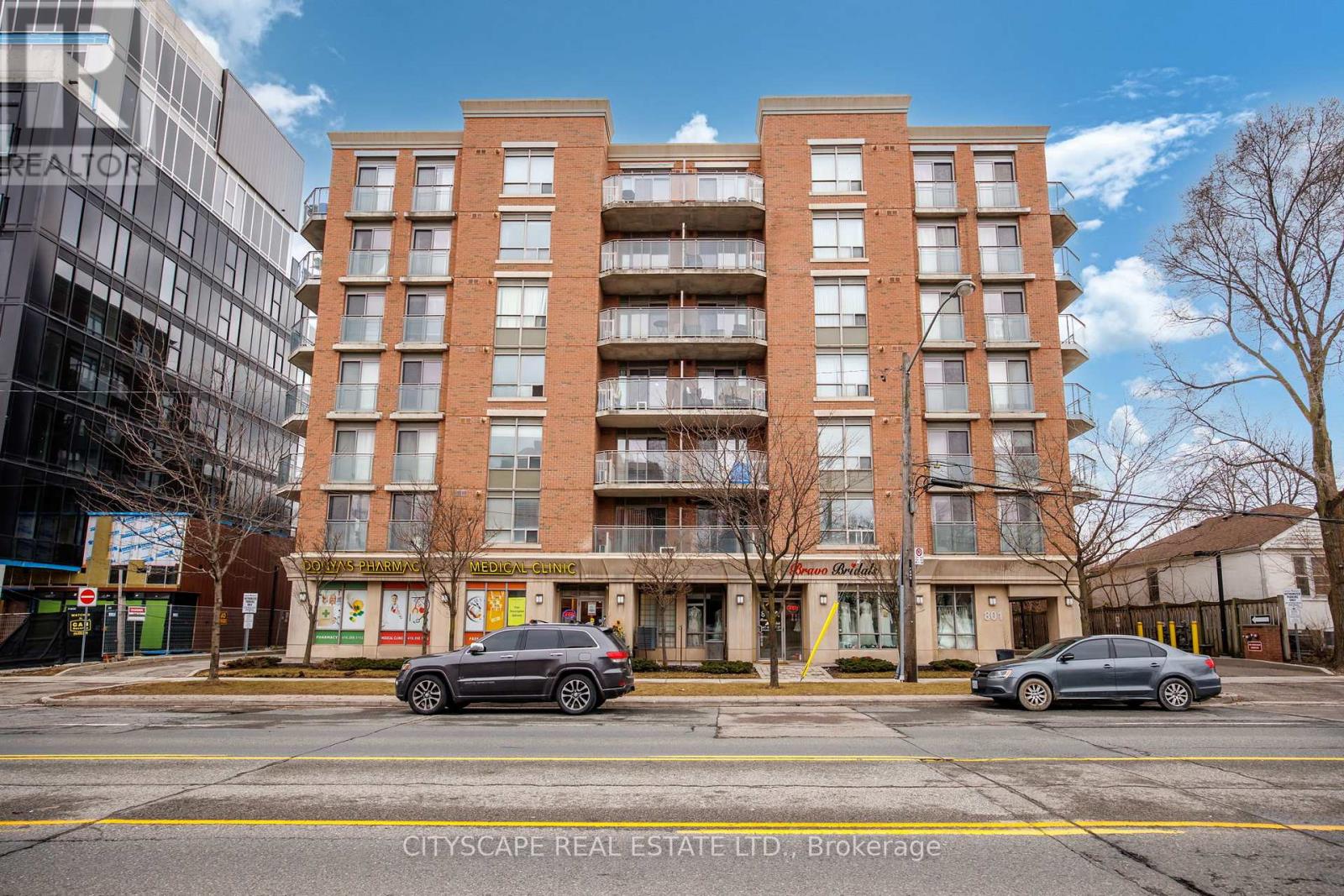212 - 801 Sheppard Avenue, Toronto, Ontario  M3H 0A8 - Photo 1 - C12926076