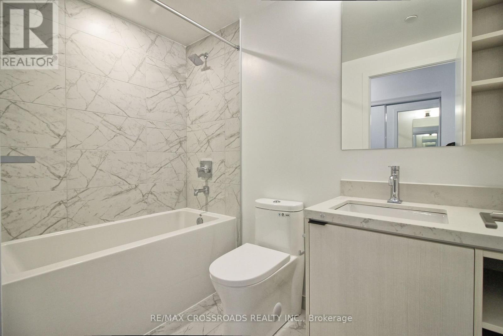 4310 - 252 Church Street, Toronto (Church-Yonge Corridor), Ontario  M5B 0E6 - Photo 13 - C12926096