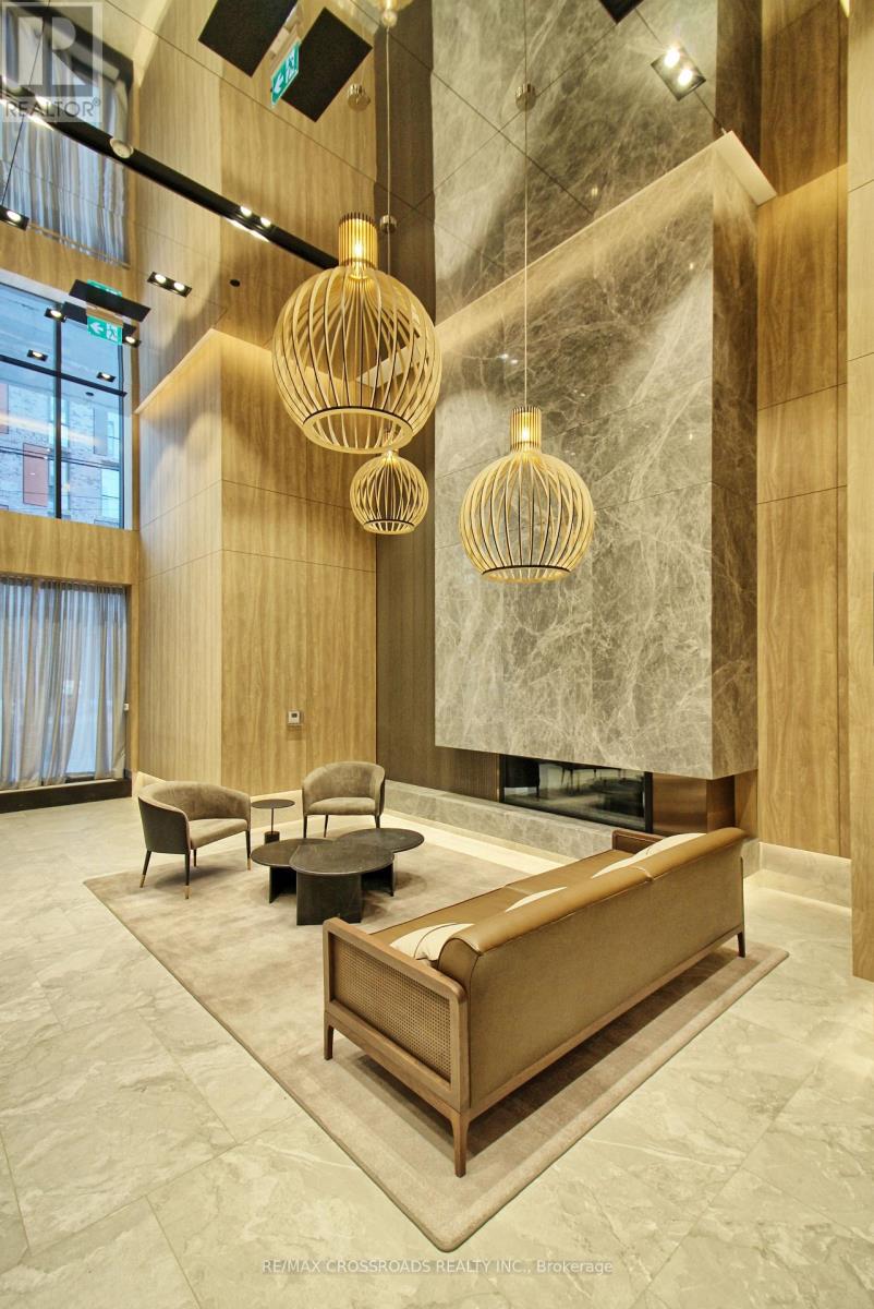 4310 - 252 Church Street, Toronto (Church-Yonge Corridor), Ontario  M5B 0E6 - Photo 4 - C12926096