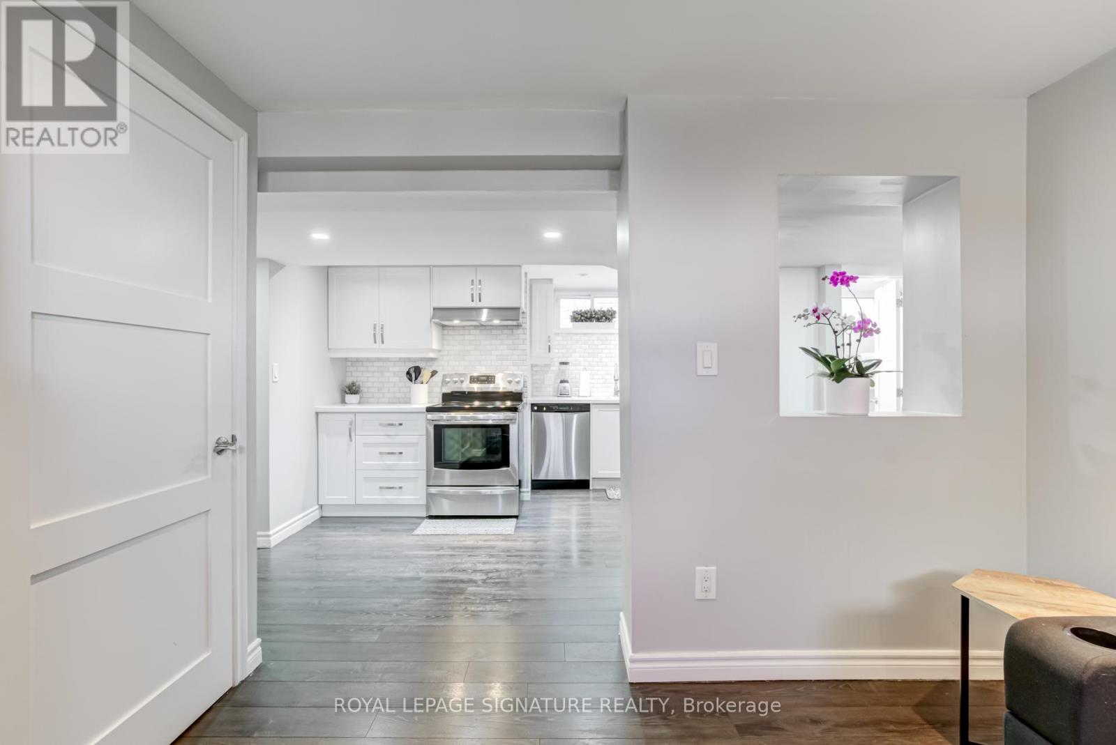 Bsmt - 71 Daleside Crescent, Toronto, Ontario  M4A 2H7 - Photo 14 - C12926102