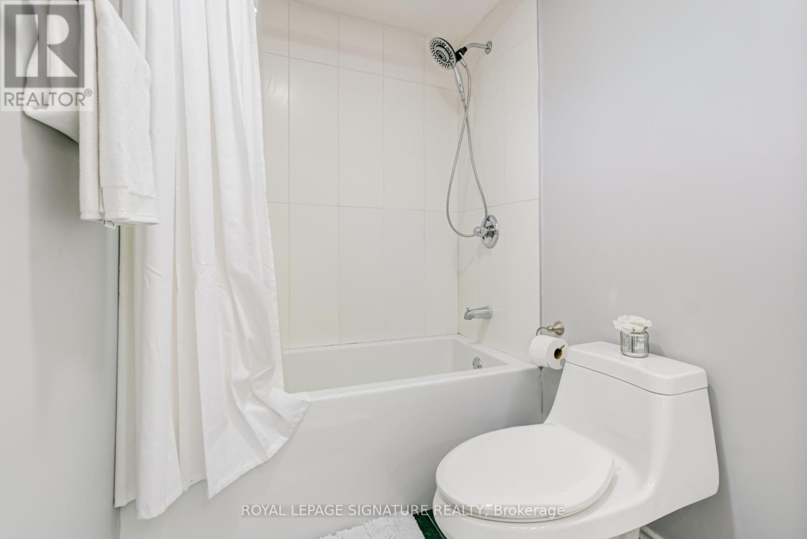 Bsmt - 71 Daleside Crescent, Toronto, Ontario  M4A 2H7 - Photo 30 - C12926102