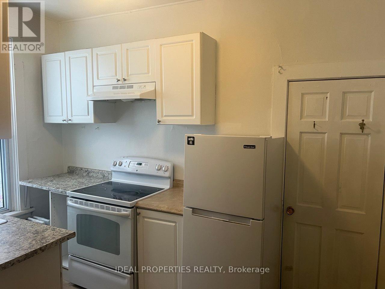 1 - 277 Bronson Avenue, Ottawa, Ontario  K1R 6H7 - Photo 4 - X12925994