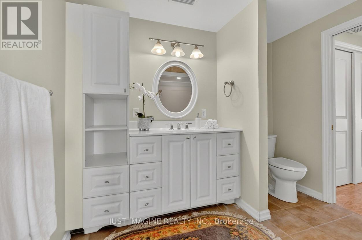 207 - 175 Water Street, Prescott, Ontario  K0E 1T0 - Photo 33 - X12926014