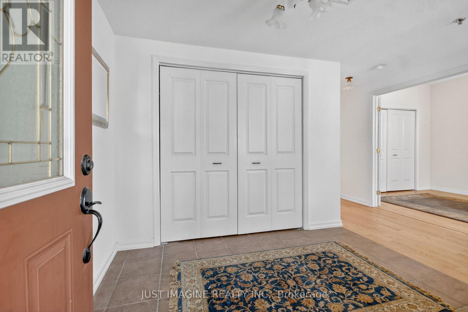 207 - 175 Water Street, Prescott, Ontario  K0E 1T0 - Photo 4 - X12926014