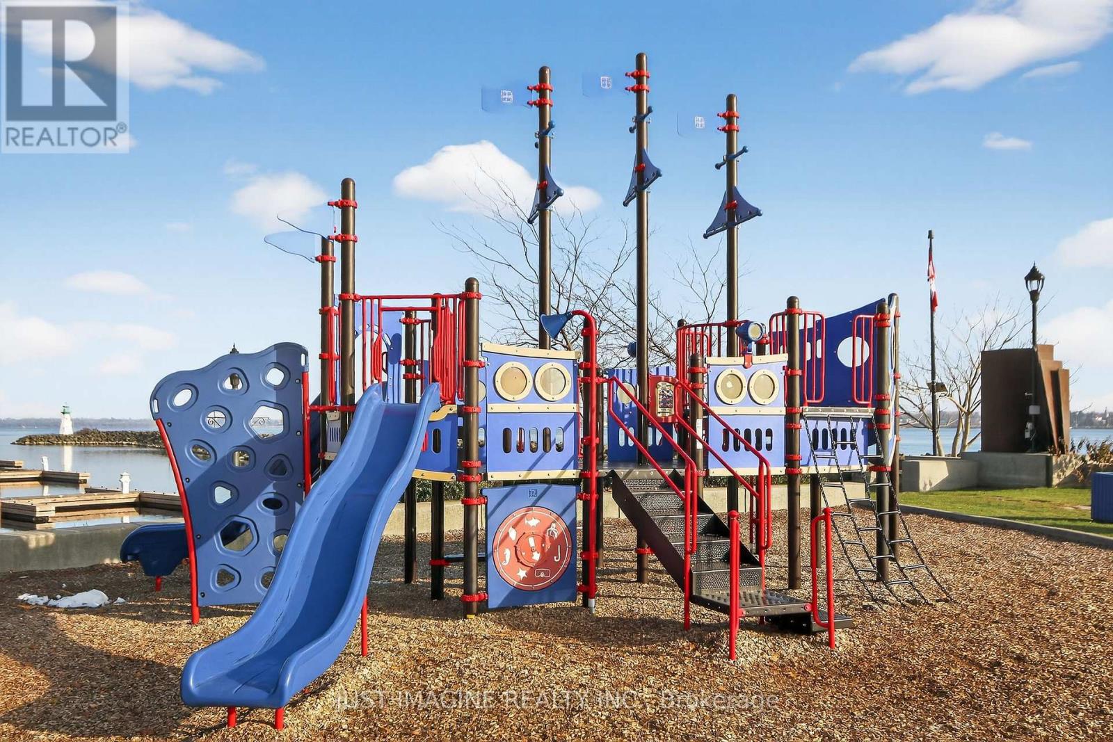 207 - 175 Water Street, Prescott, Ontario  K0E 1T0 - Photo 42 - X12926014