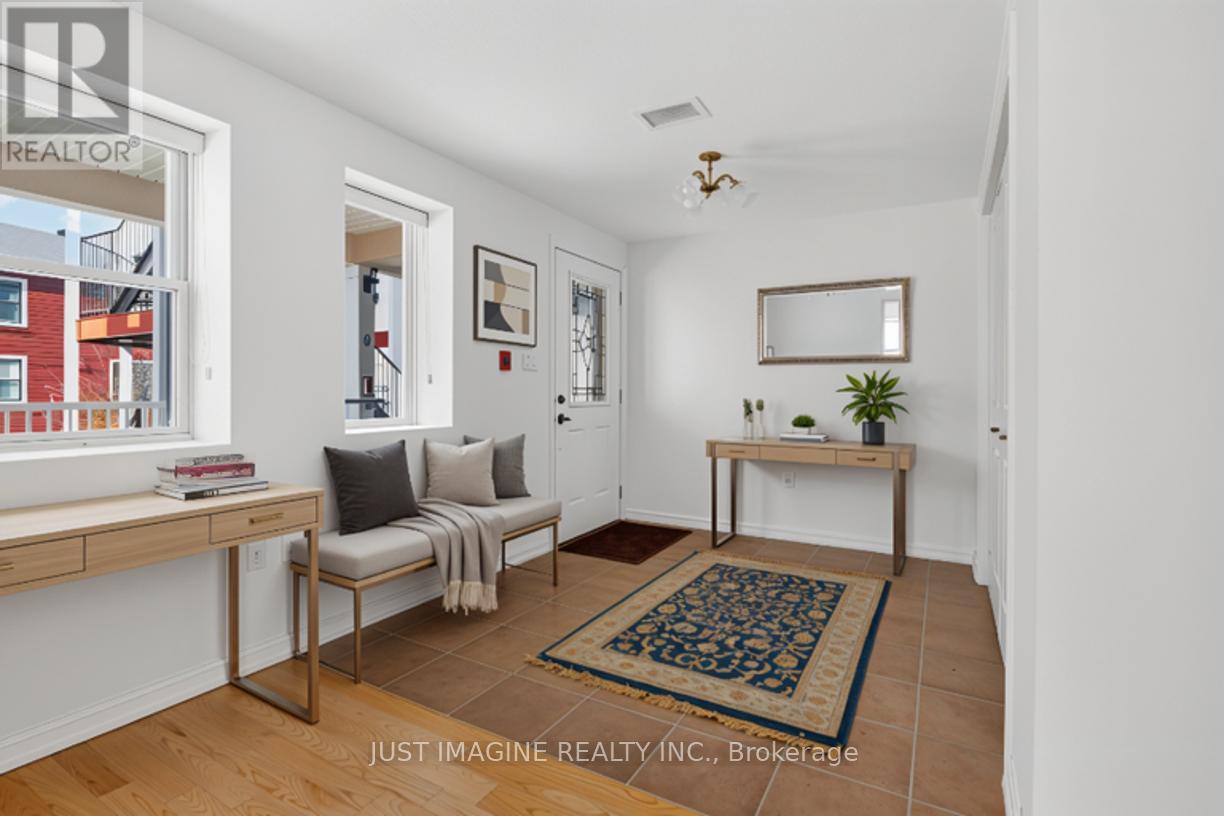 207 - 175 Water Street, Prescott, Ontario  K0E 1T0 - Photo 5 - X12926014