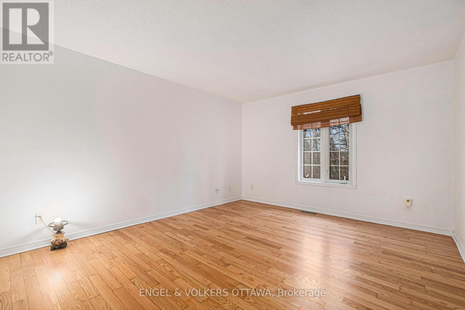 4751 Pearl Road, Champlain, Ontario  K0B 1K0 - Photo 11 - X12926104