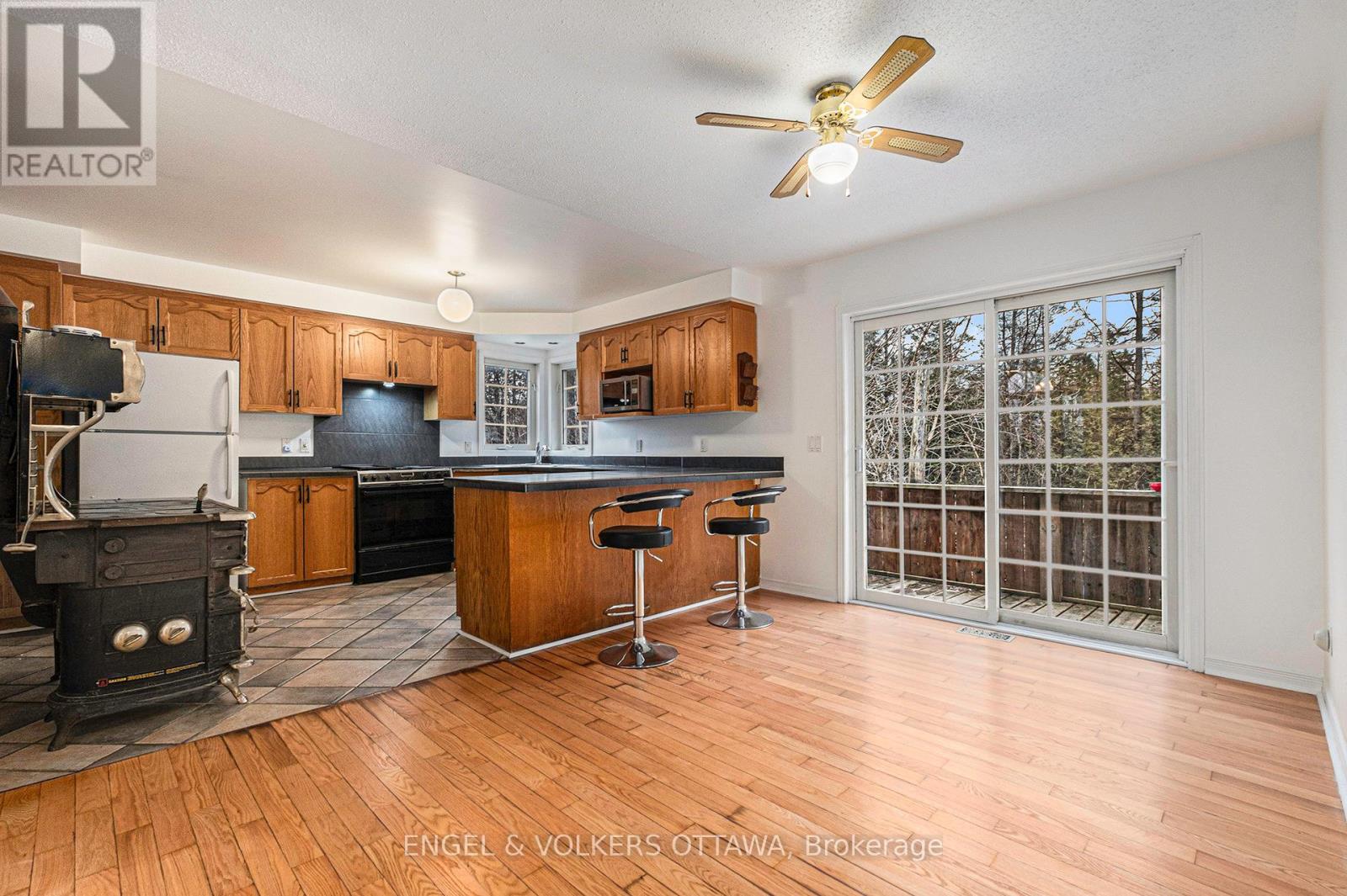 4751 Pearl Road, Champlain, Ontario  K0B 1K0 - Photo 7 - X12926104