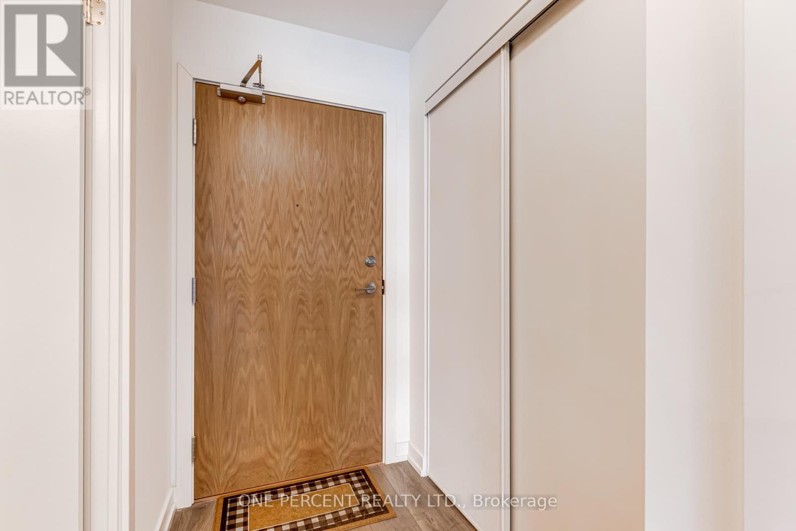 1707 - 1435 Celebration Drive, Pickering, Ontario L1W 0C4 - Photo 12 - E12926036