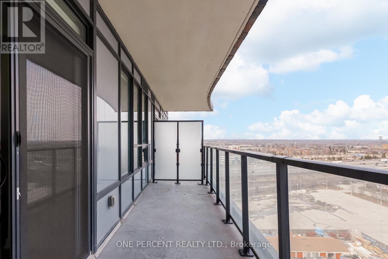 1707 - 1435 Celebration Drive, Pickering, Ontario L1W 0C4 - Photo 3 - E12926036