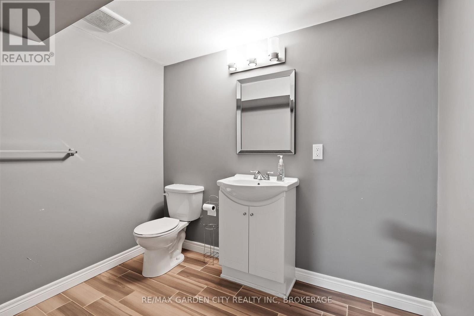 29 Mcdougall Drive, Thorold, Ontario  L2V 4C4 - Photo 17 - X12925876