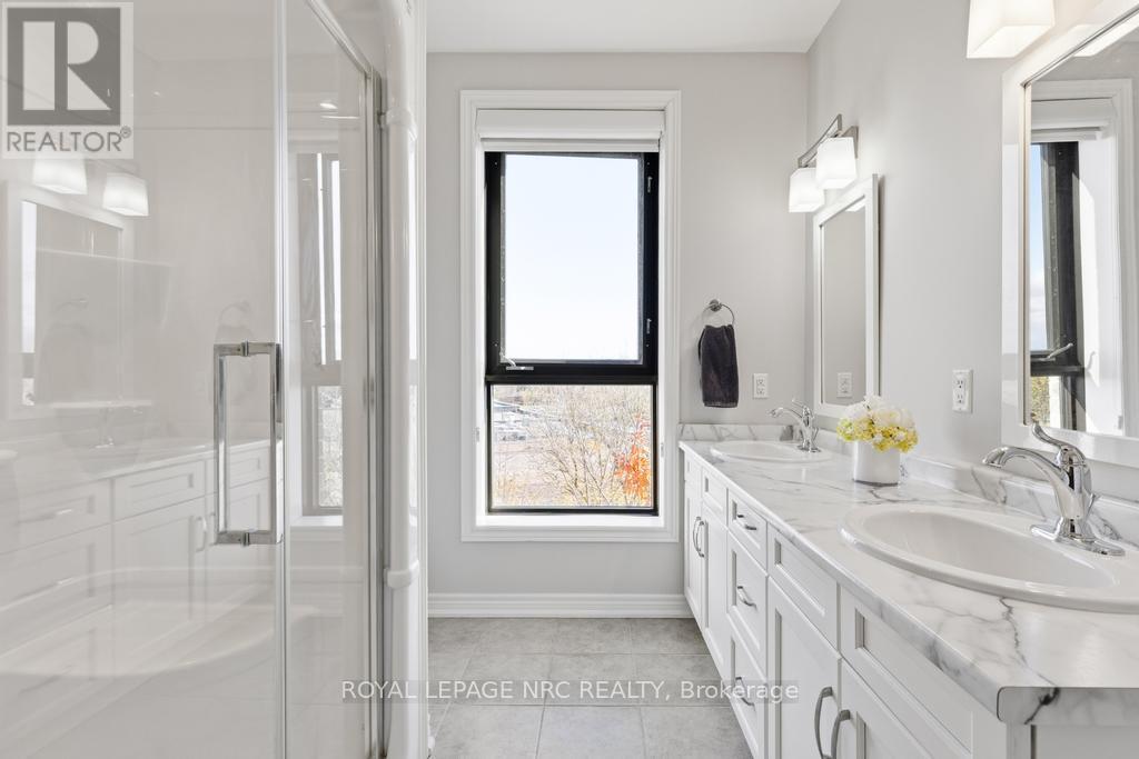 401 - 379 Scott Street, St. Catharines, Ontario  L2M 3W2 - Photo 15 - X12926002