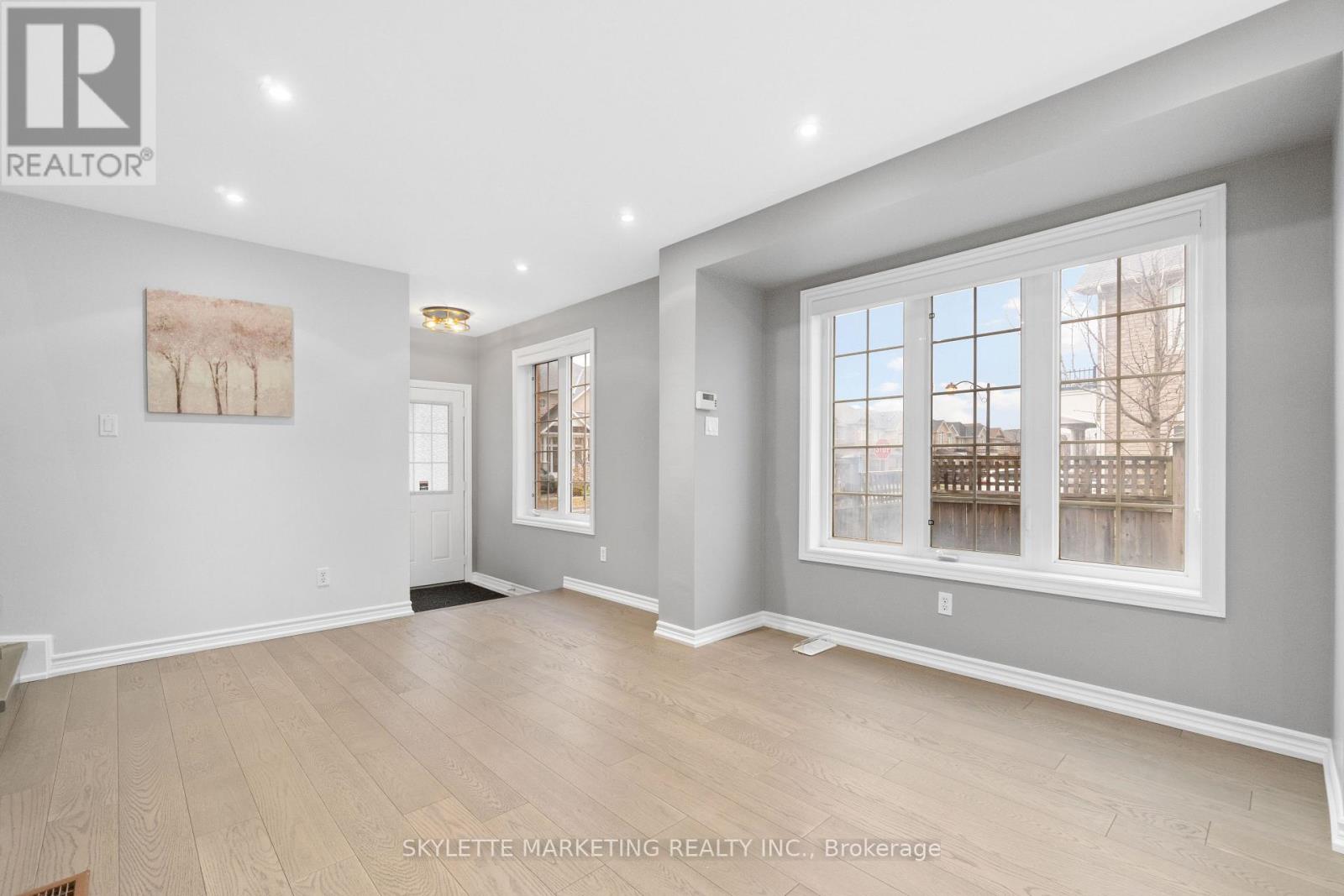 377 Caboto Trail, Markham (Village Green-South Unionville), Ontario  L3R 5G6 - Photo 10 - N12925872