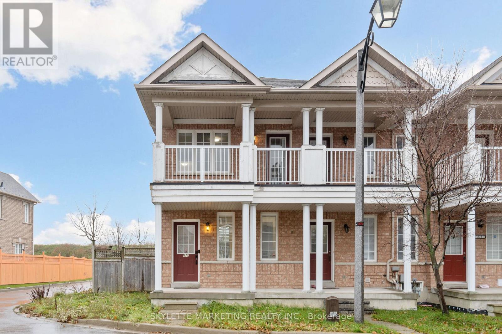 377 Caboto Trail, Markham (Village Green-South Unionville), Ontario  L3R 5G6 - Photo 2 - N12925872