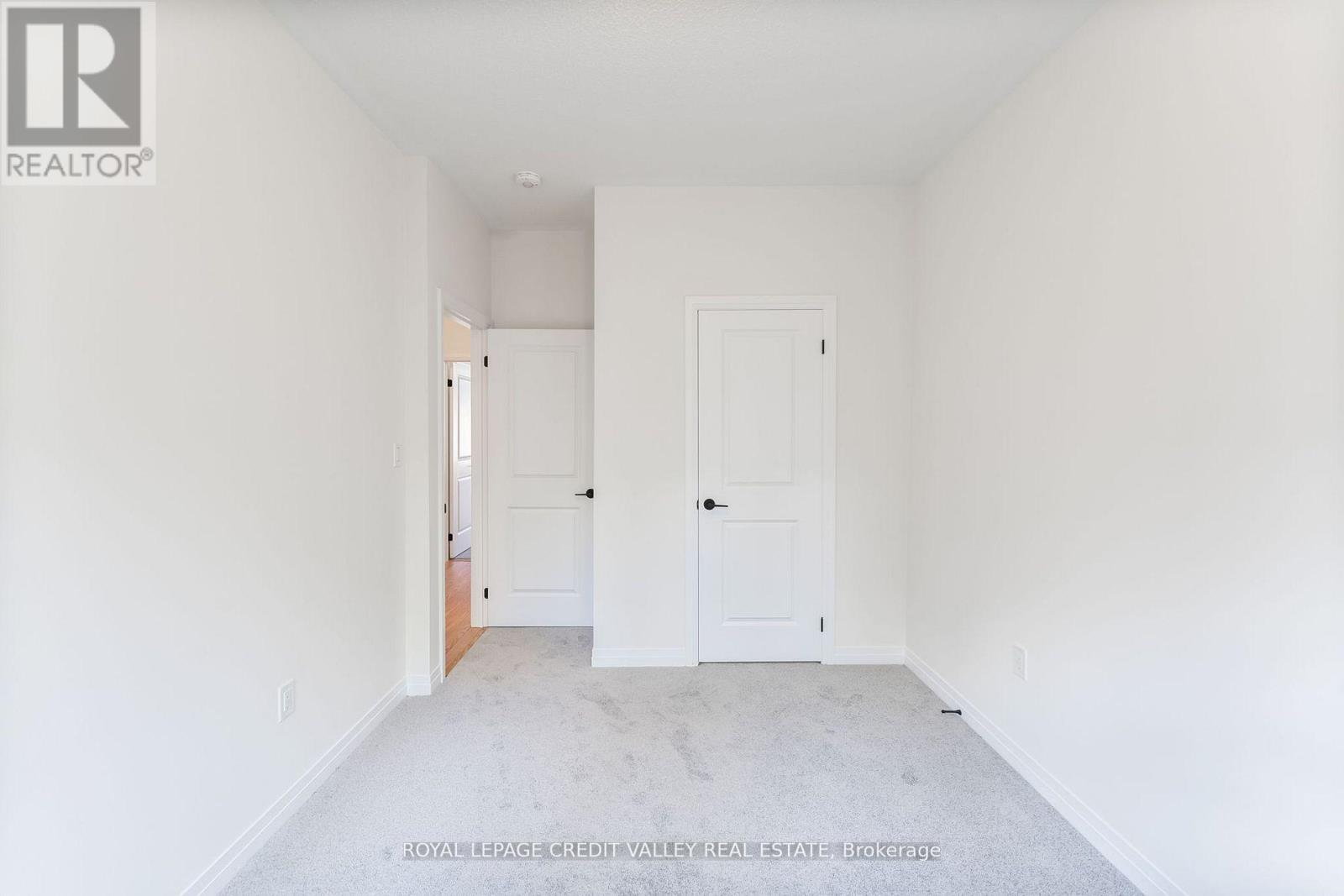 99 Archambault Way, Vaughan (Vellore Village), Ontario  L4L 1A6 - Photo 26 - N12926022