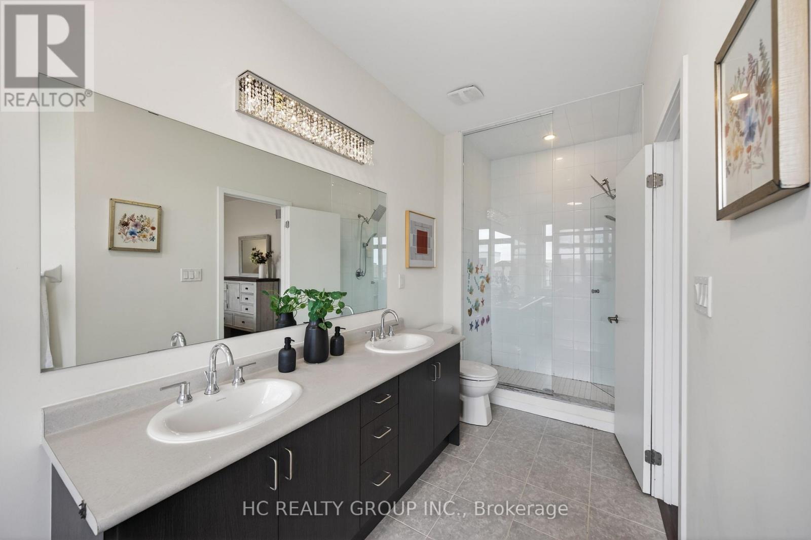 1240 Wellington Street E, Aurora, Ontario  L4G 2C9 - Photo 40 - N12926038