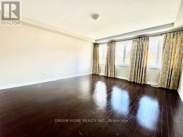 28 Larkin Avenue, King, Ontario  L7B 0N9 - Photo 13 - N12926044