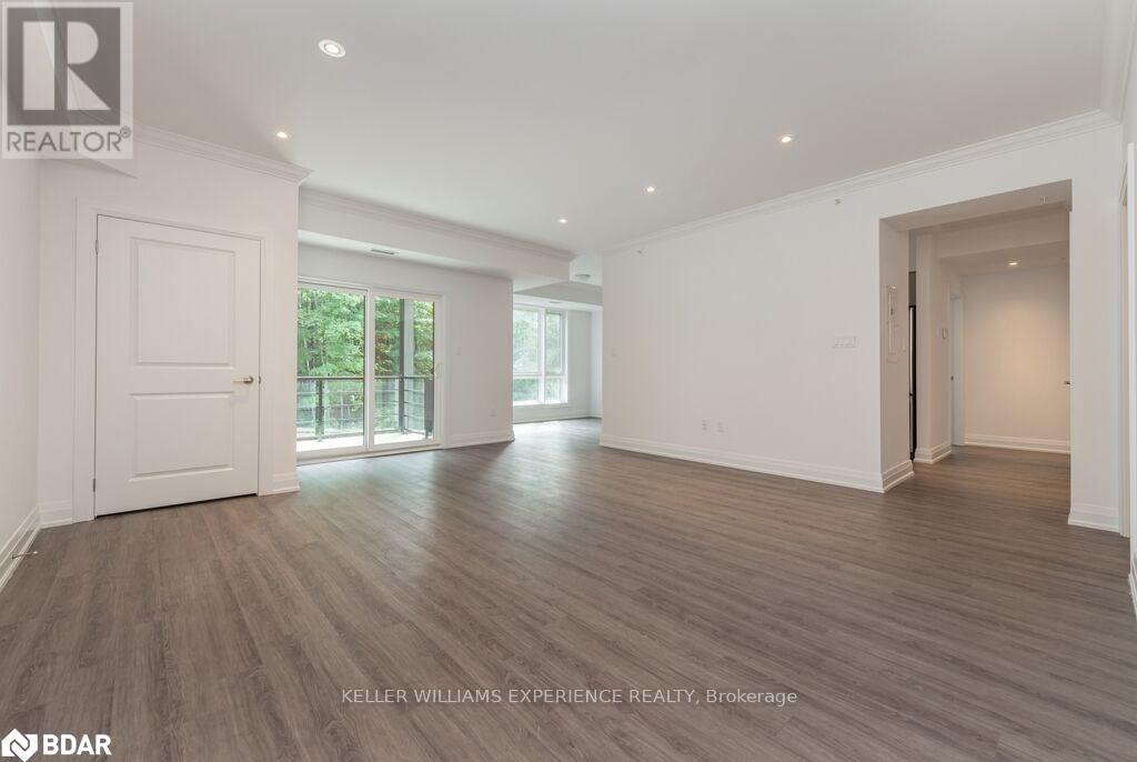 314 - 304 Essa Road, Barrie (0 West), Ontario  L9J 0H5 - Photo 2 - S12925932